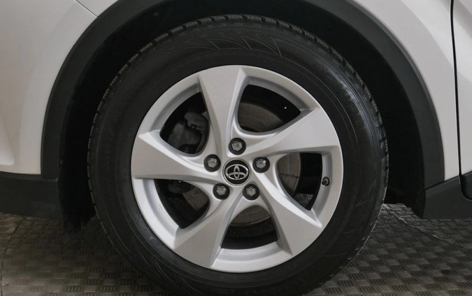 Toyota C-HR cena 84899 przebieg: 65823, rok produkcji 2018 z Torzym małe 191